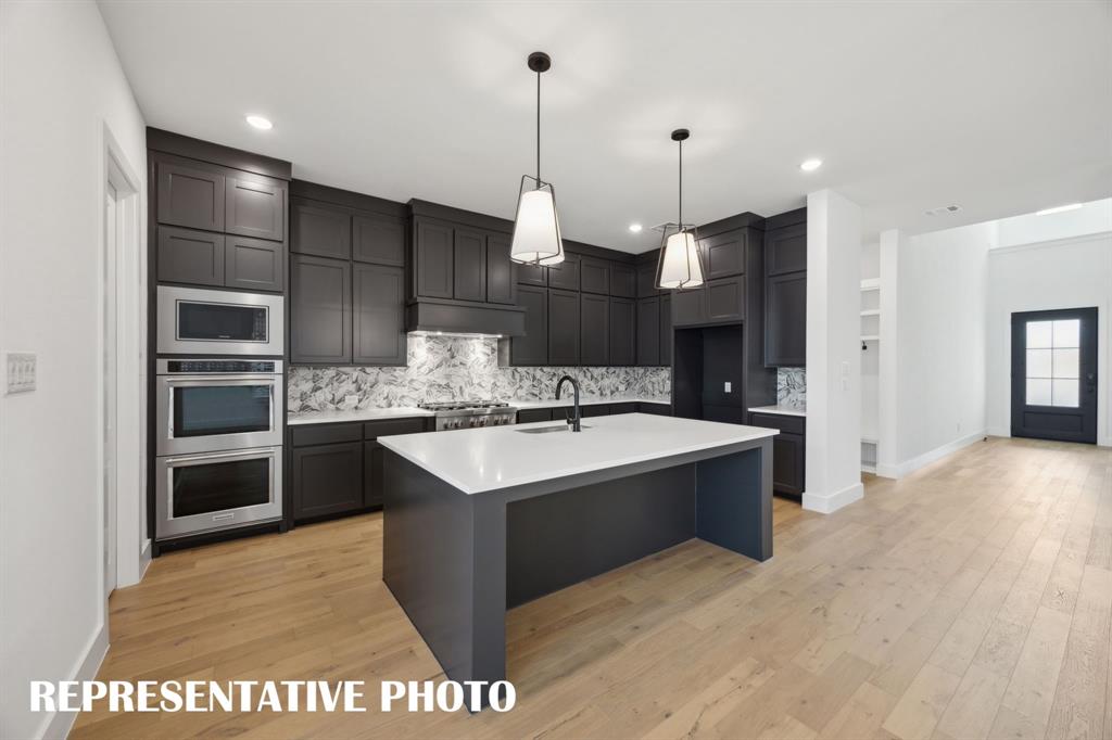 Painted Tree Lakeside South 50s - Residential