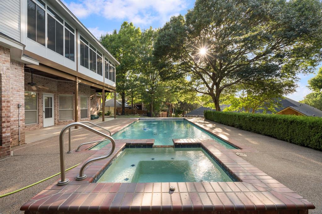 2113 Valley View Drive