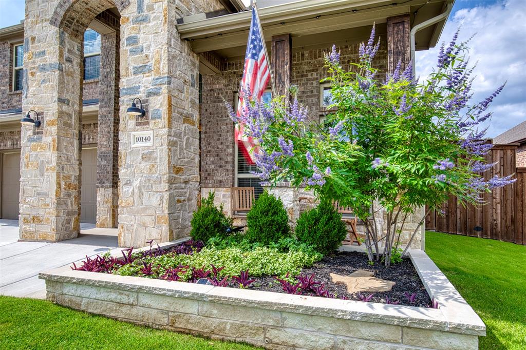 10140 Kingsland Trail