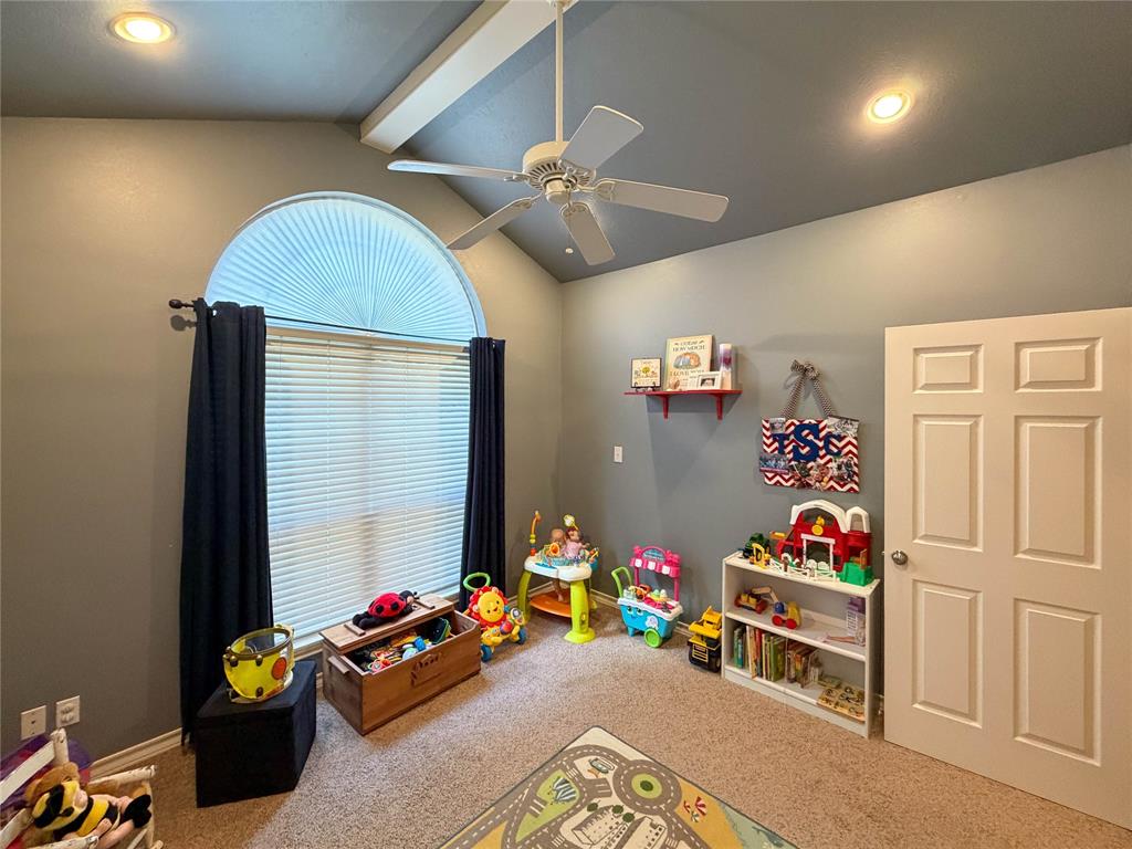 BEAVER LAKE ESTATES - Residential