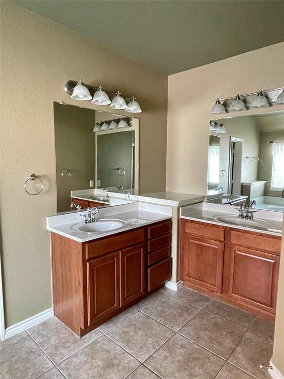 Chadwick Farms Add - Residential Lease