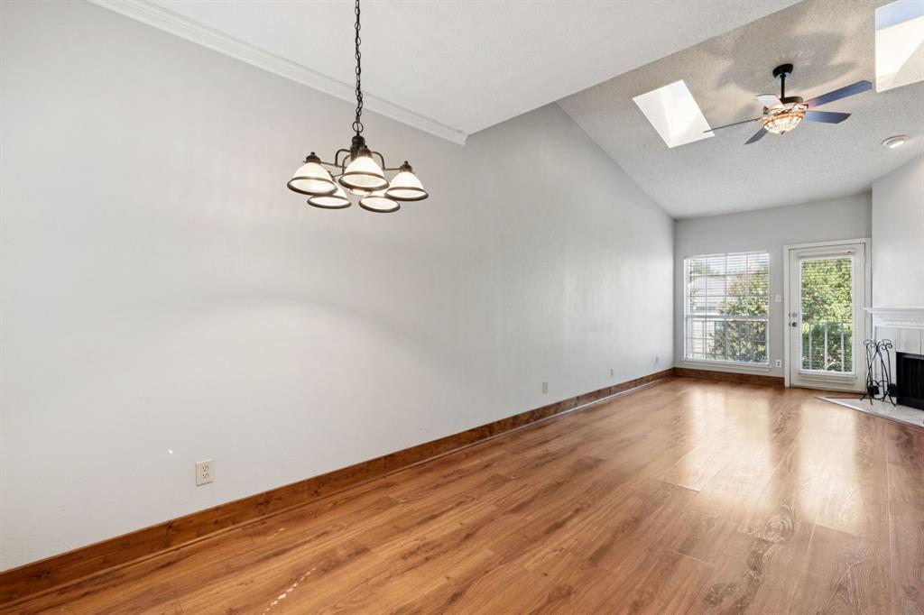 7151 Gaston Avenue 907