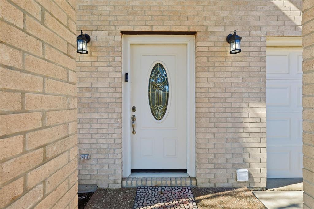 6517 Bob Hanger Street