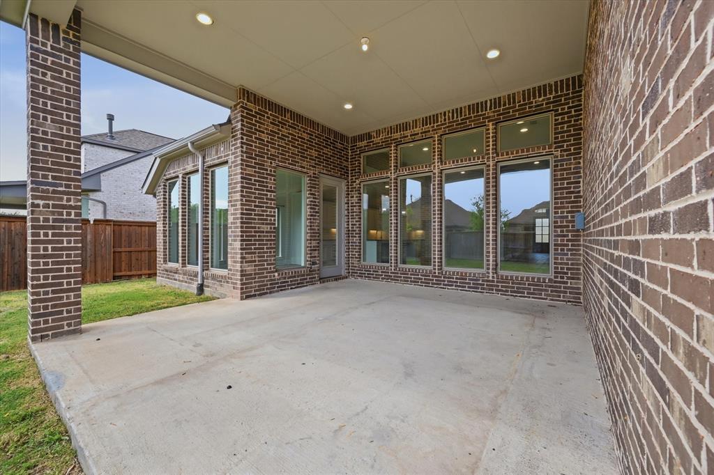 1617 Cygnet Court