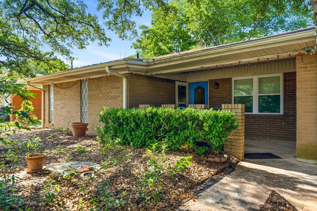 104 Forest Lane