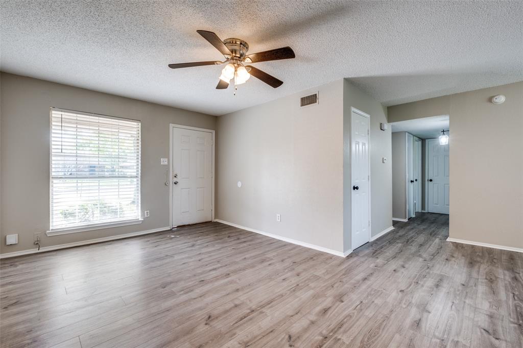 815 Thedford