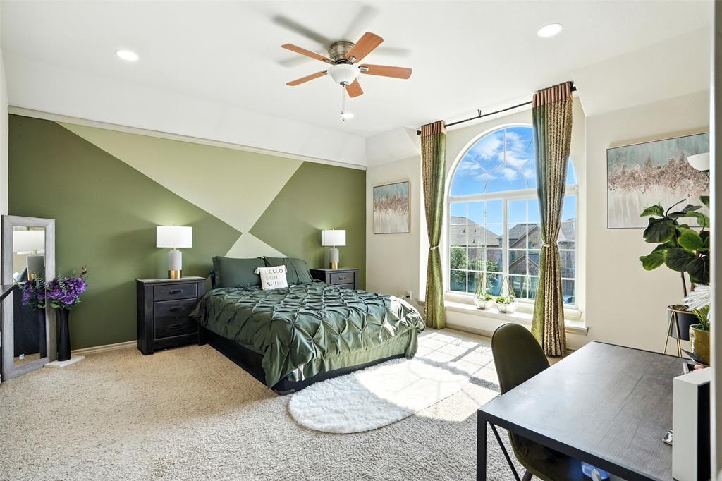 Thistle Hill Estate Ph II - Residential Lease