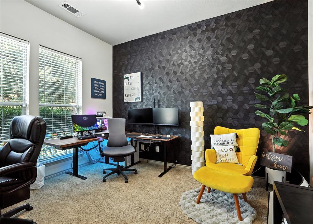 Thistle Hill Estate Ph II - Residential Lease