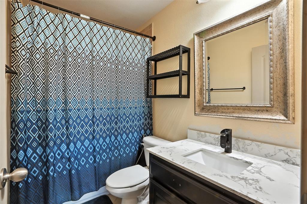 Thistle Hill Estate Ph II - Residential Lease