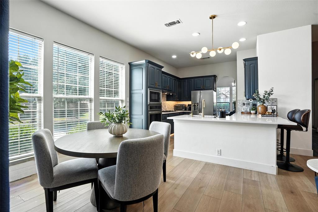 Thistle Hill Estate Ph II - Residential Lease