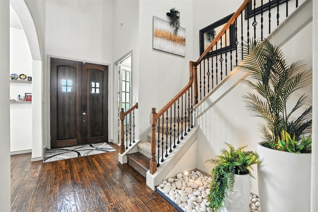 Thistle Hill Estate Ph II - Residential Lease