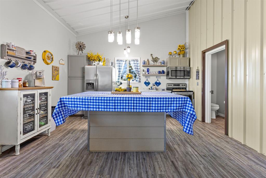 Rural 228 Acres - Farm