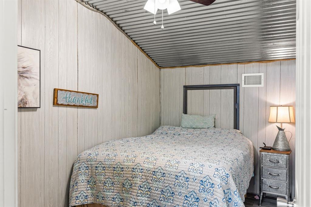 Rural 228 Acres - Farm