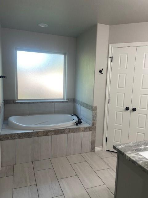 Canyon Creek III - Residential Lease