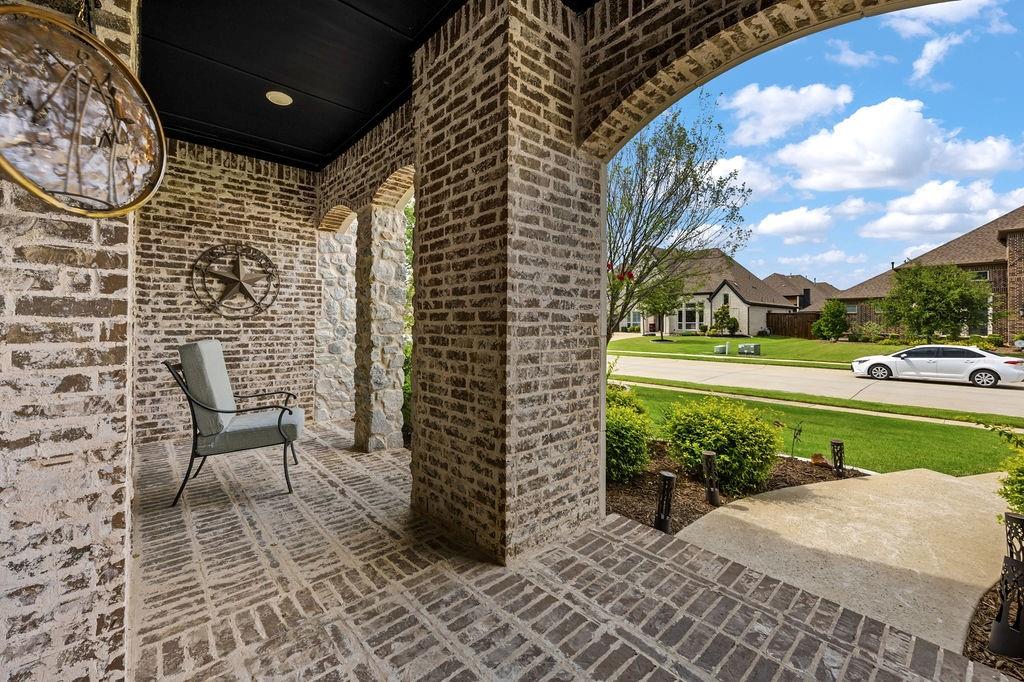 1600 Mountain Creek Lane