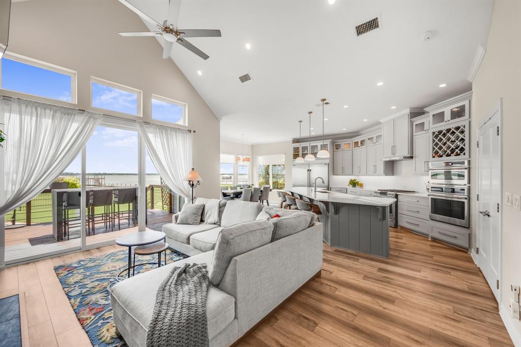 Francisco Bay I - Residential