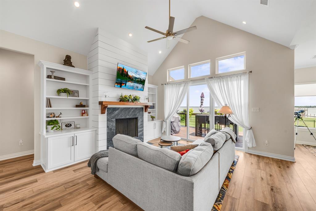 Francisco Bay I - Residential