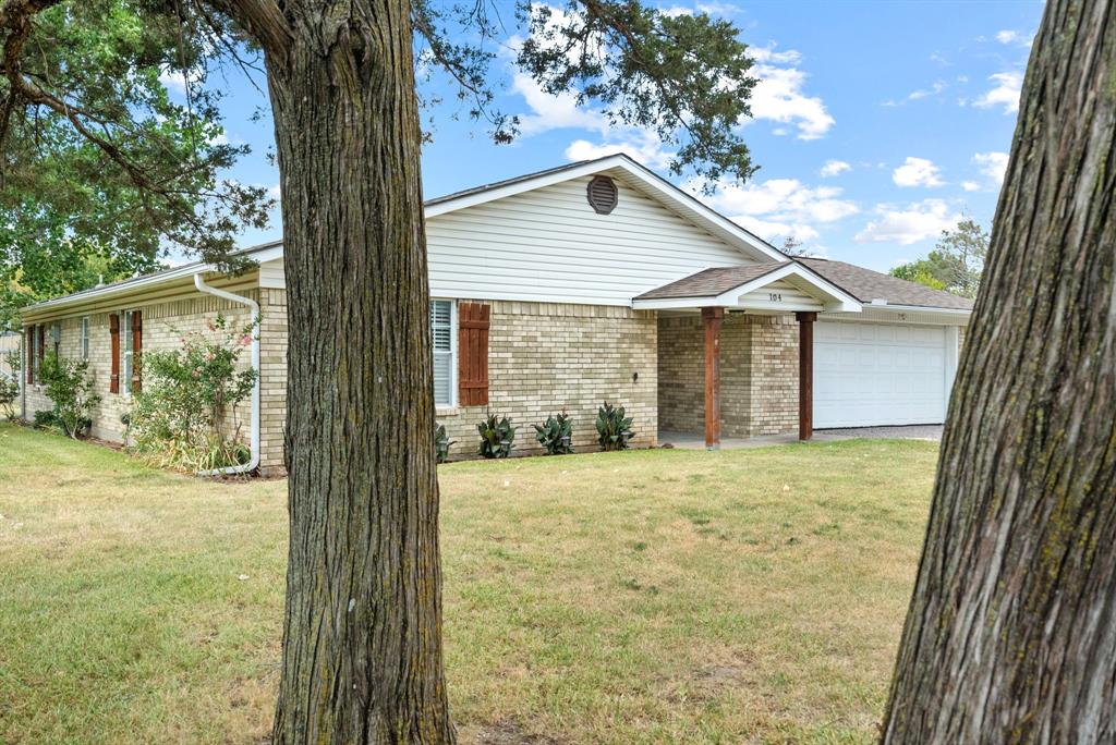 Lake Kiowa - Residential