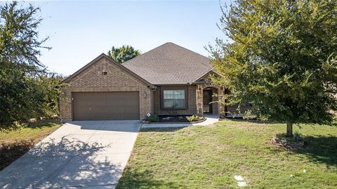 409 Corriente Trail Azle TX 76020