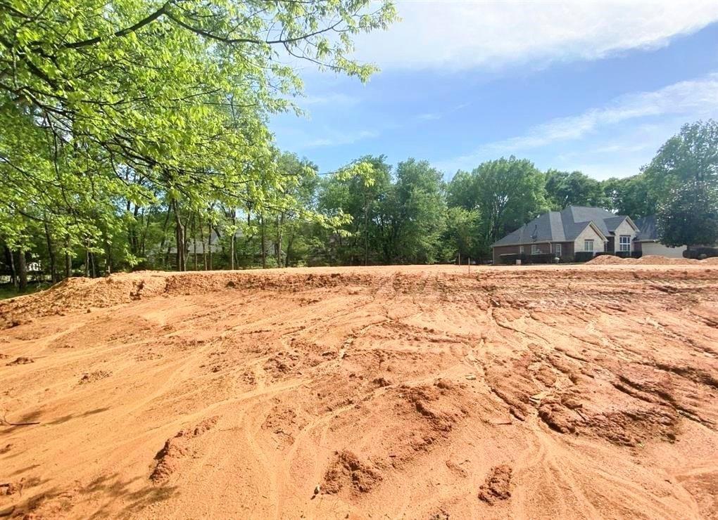 HOLLY CREEK ADDITION - Land