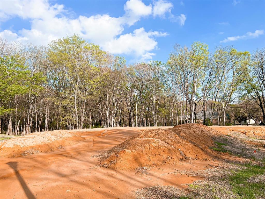 HOLLY CREEK ADDITION - Land