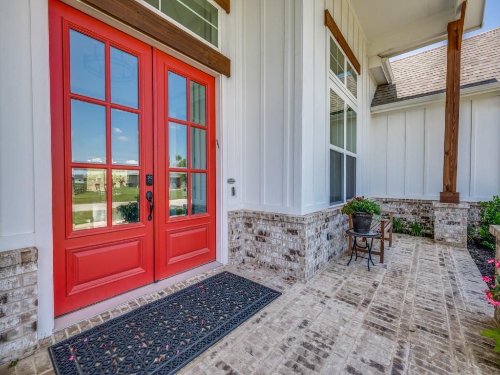 3225 Dovehill Drive