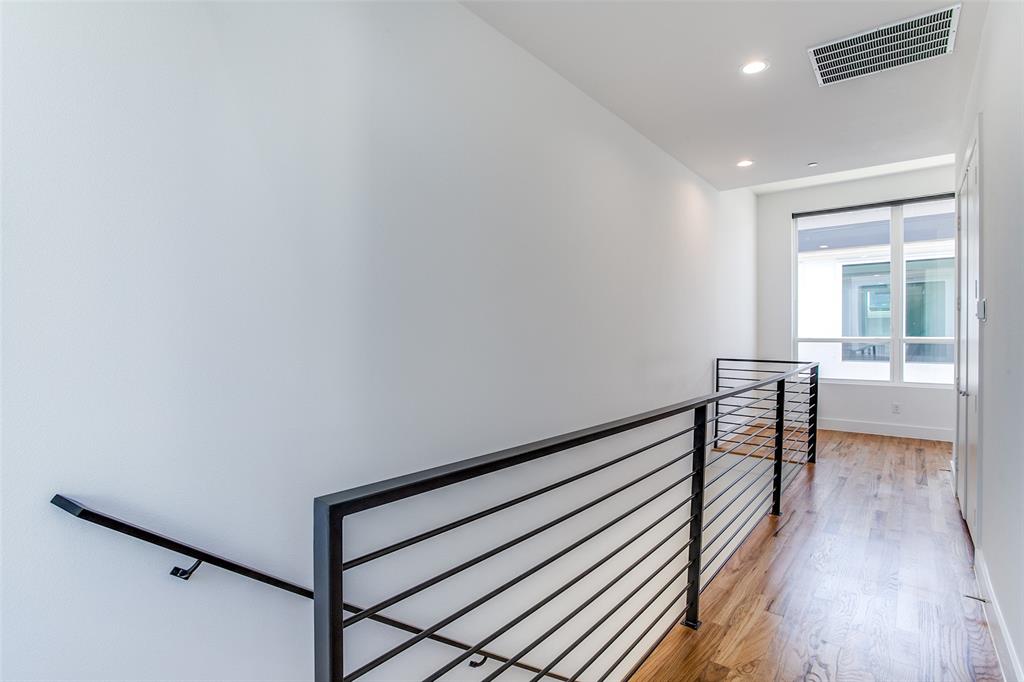 Ross Ave Heights - Residential Lease