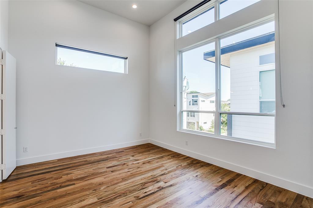 Ross Ave Heights - Residential Lease