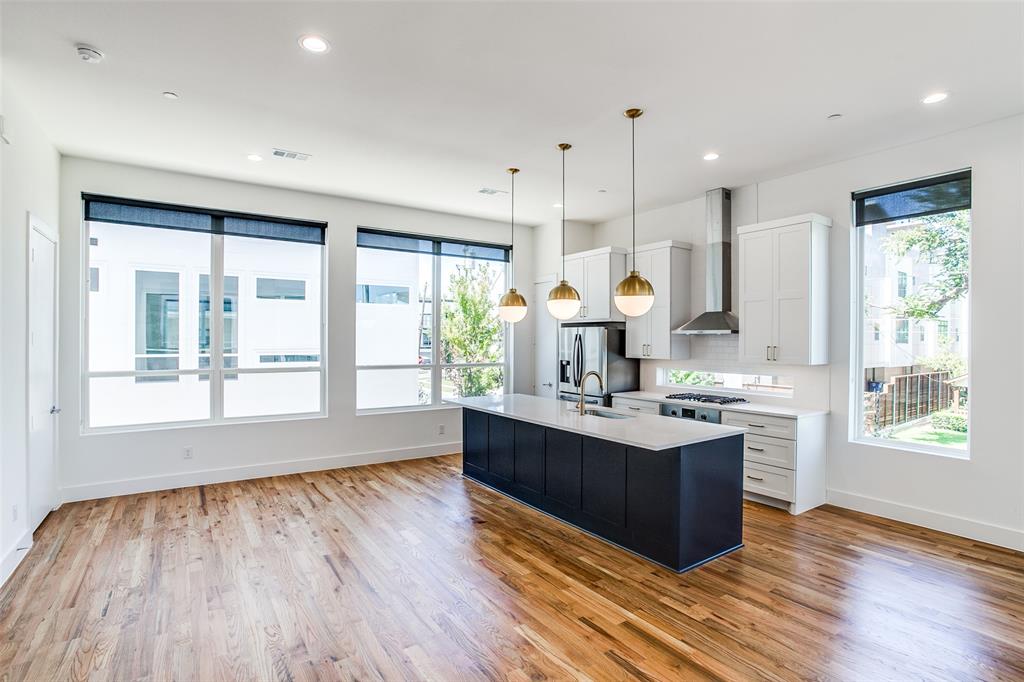 Ross Ave Heights - Residential Lease