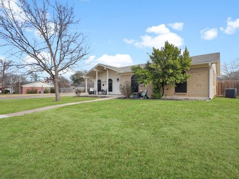 A home in Burleson