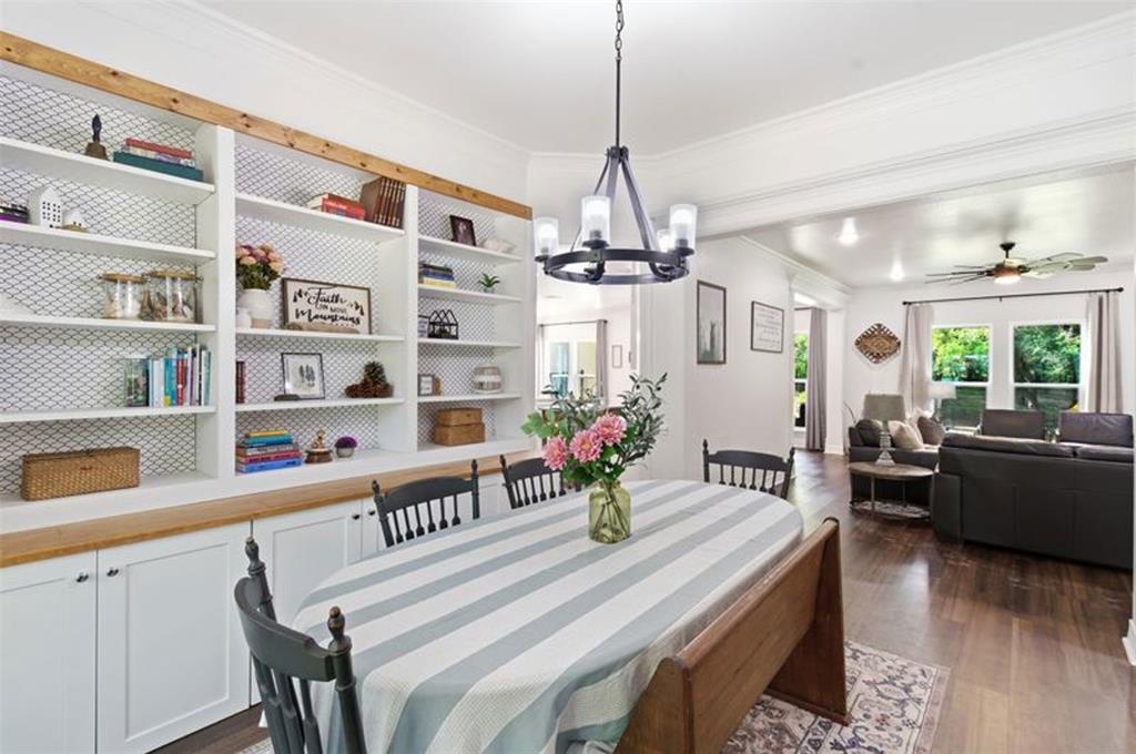 330 Pecan Hollow Circle