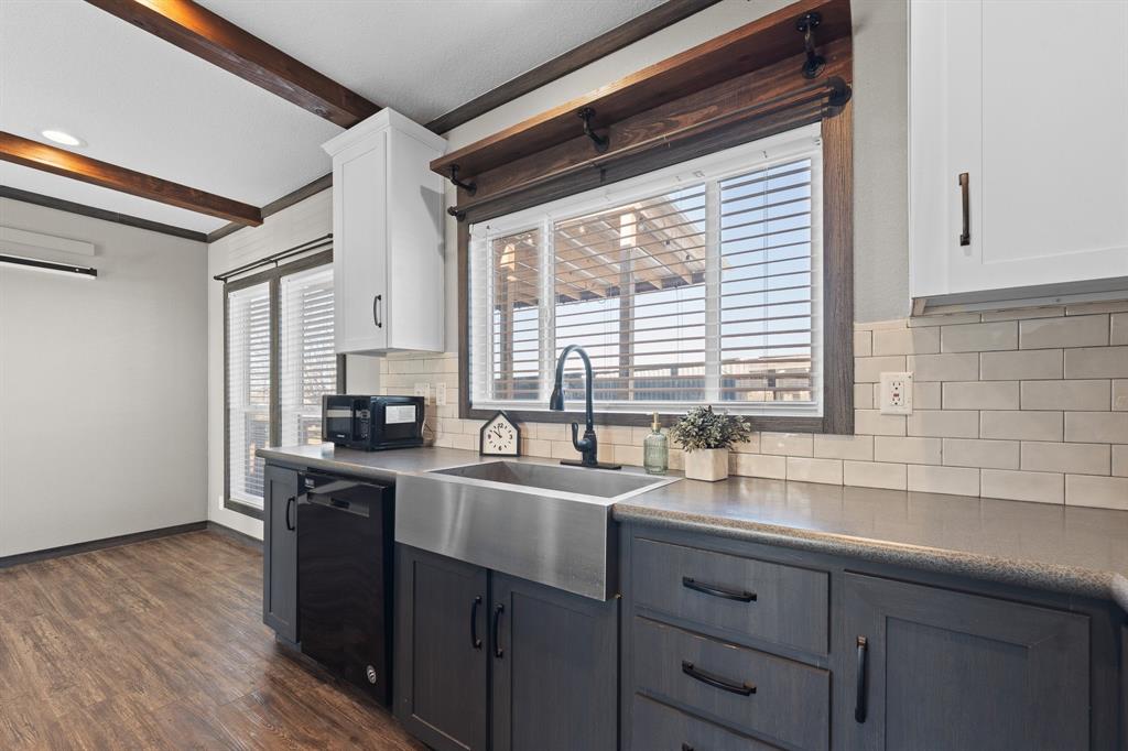 C L Jaco Surv Abs #460 - Residential