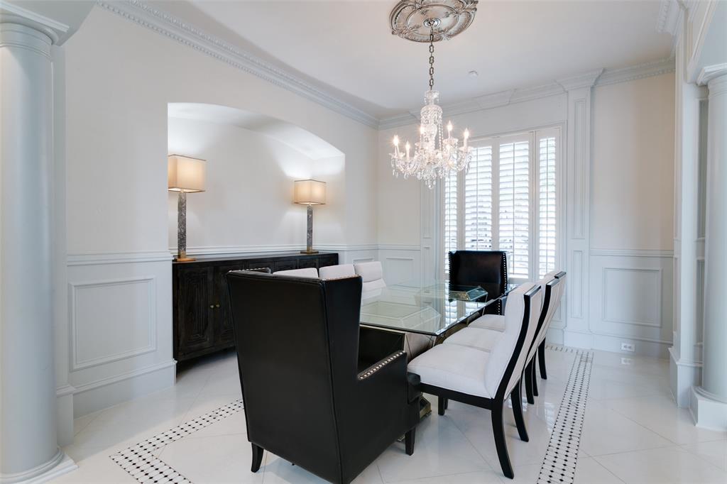 MONTICELLO ADDITION-SOUTHLAKE BLOCK 3 LOT 11 - Residential