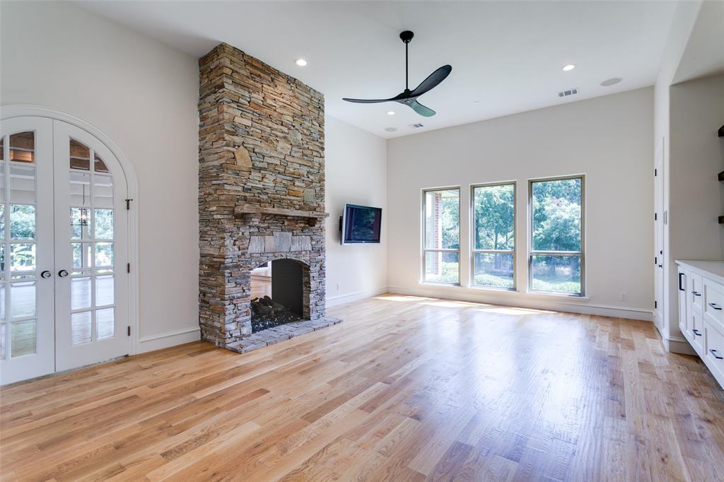 MONTICELLO ADDITION-SOUTHLAKE BLOCK 3 LOT 11 - Residential