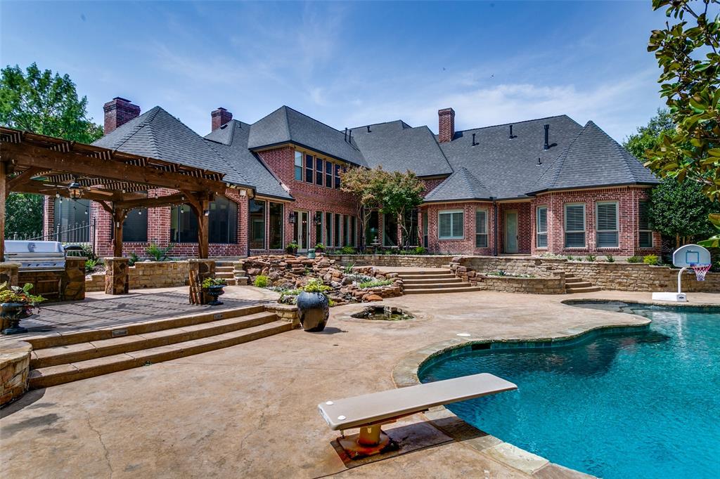 MONTICELLO ADDITION-SOUTHLAKE BLOCK 3 LOT 11 - Residential