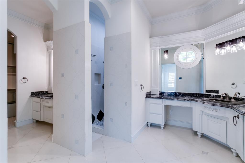 MONTICELLO ADDITION-SOUTHLAKE BLOCK 3 LOT 11 - Residential