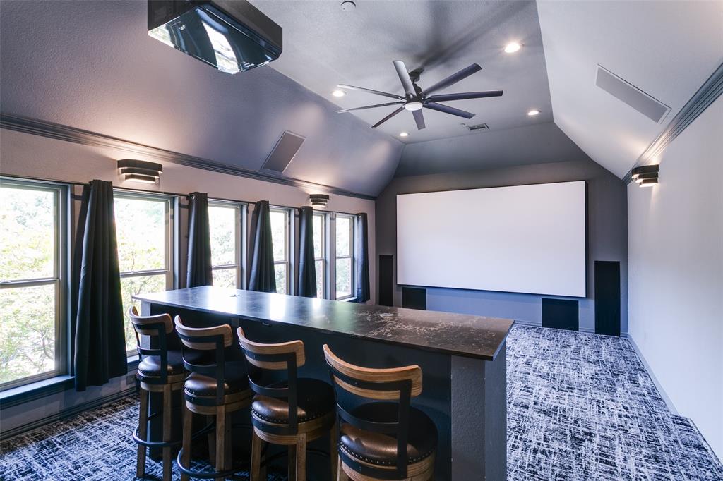 MONTICELLO ADDITION-SOUTHLAKE BLOCK 3 LOT 11 - Residential