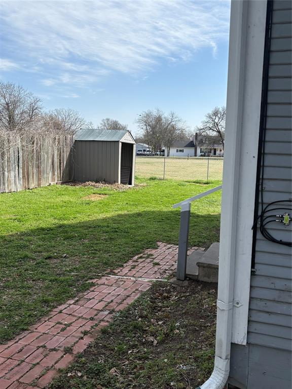 RDIV 066-LXVI GROESBECK - Residential