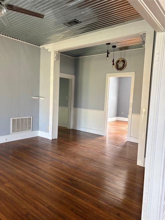 RDIV 066-LXVI GROESBECK - Residential