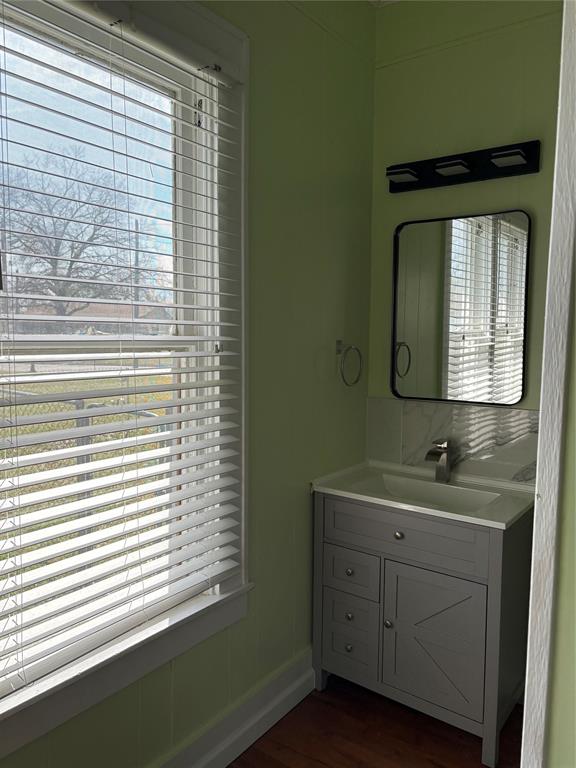 RDIV 066-LXVI GROESBECK - Residential