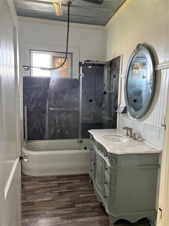 RDIV 066-LXVI GROESBECK - Residential