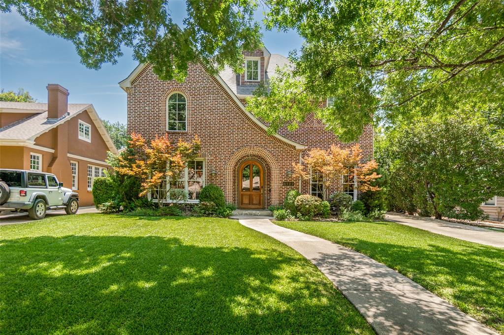 6122 Bryan Parkway