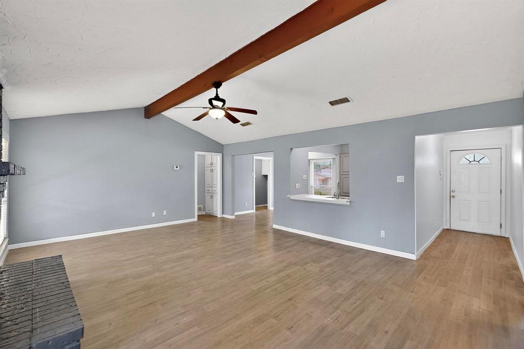 2211 Sierra Drive