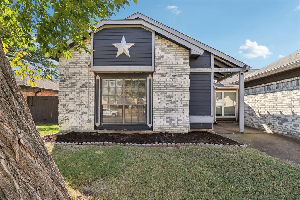 2446 E Timberview Lane