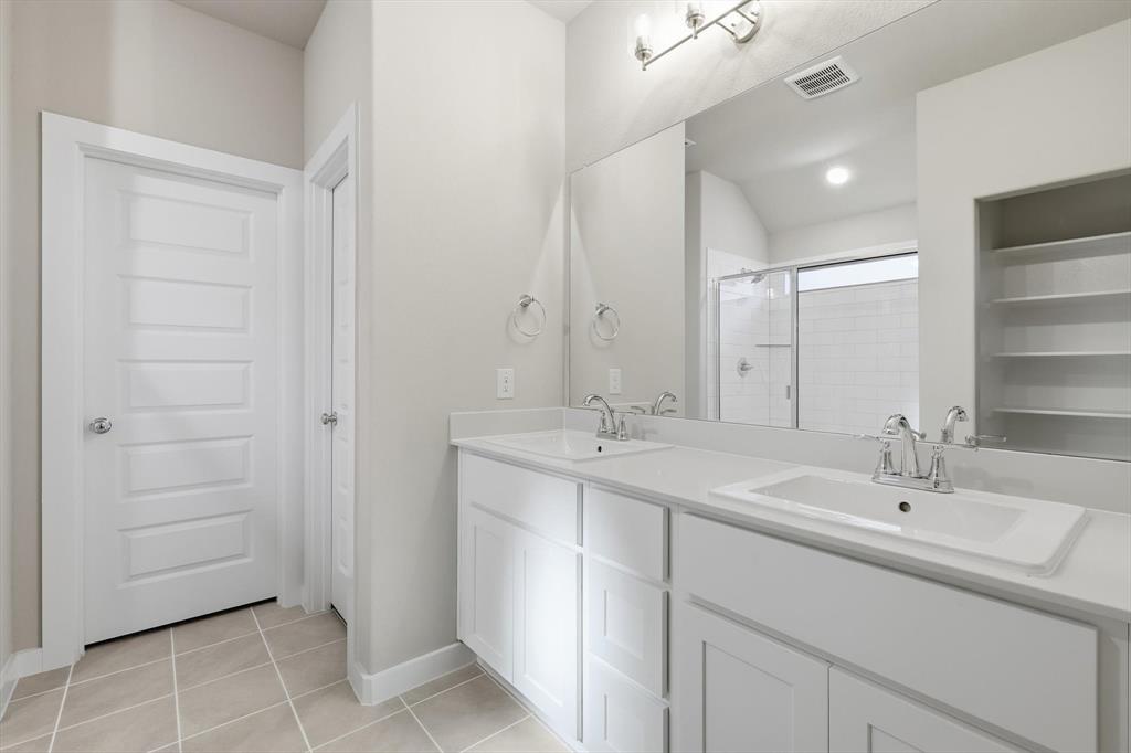 Madero - Residential Lease