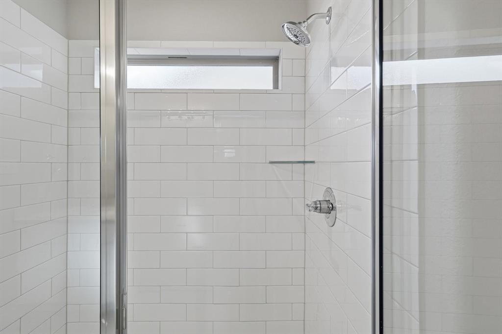 Madero - Residential Lease