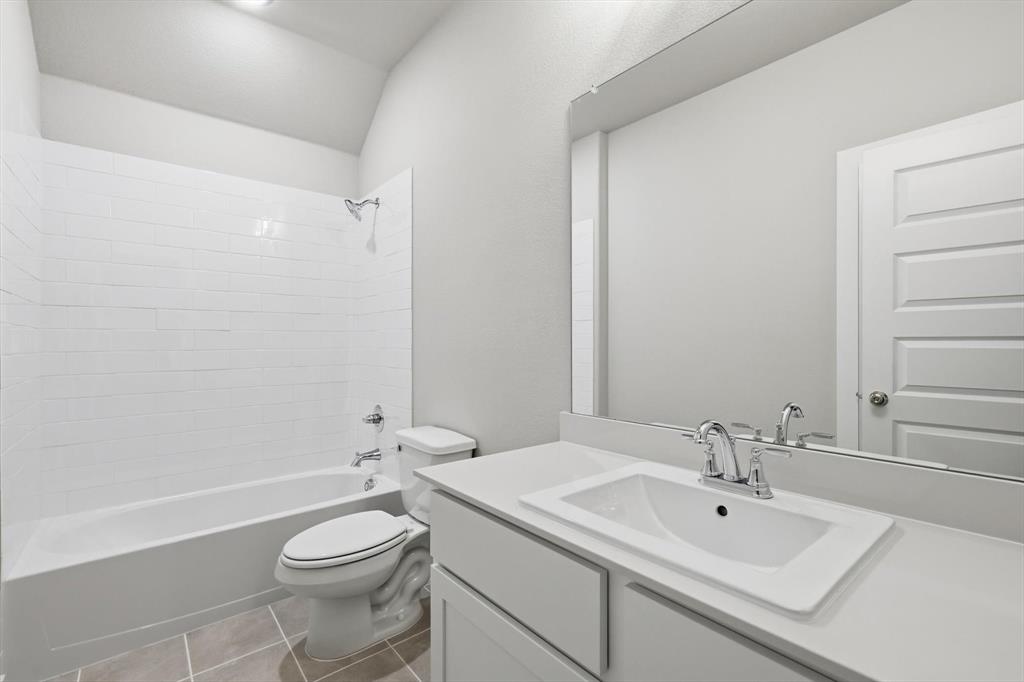 Madero - Residential Lease