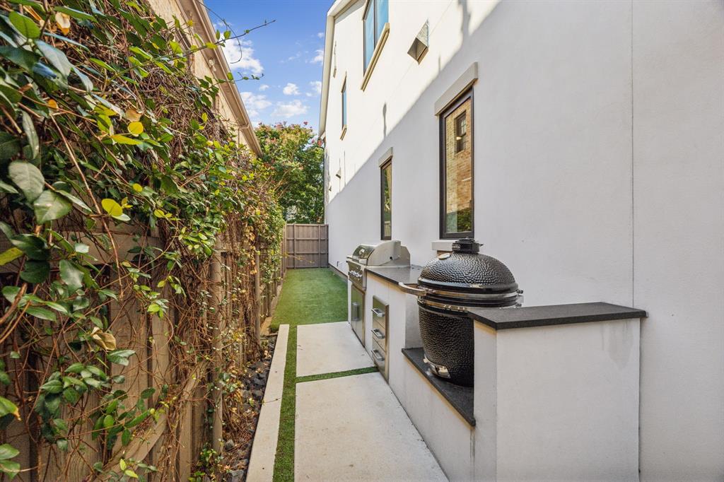 Caruth Hills 07 - Residential