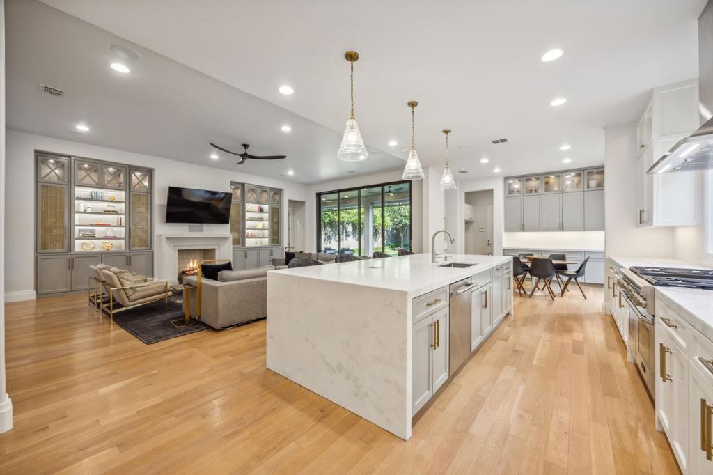 Caruth Hills 07 - Residential