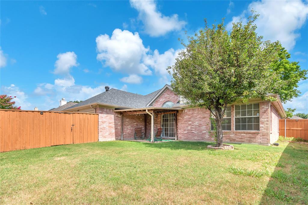 10809 River Oaks Drive